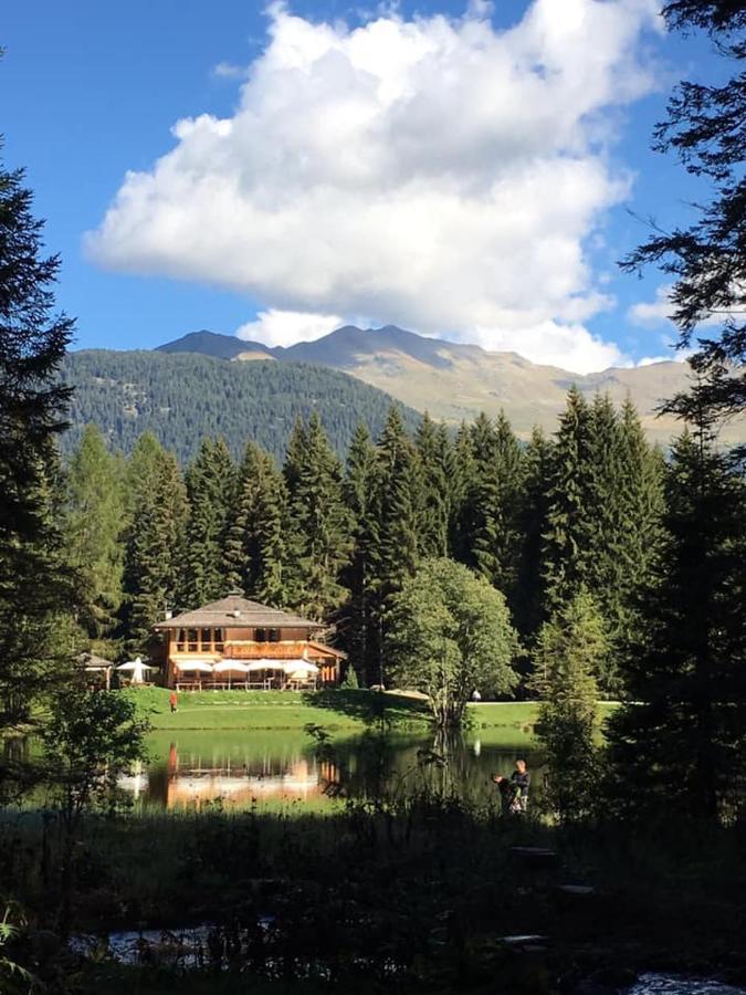 Appartamenti Sissi Commezzadura Exterior foto