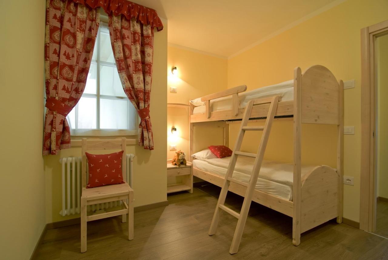 Appartamenti Sissi Commezzadura Zimmer foto